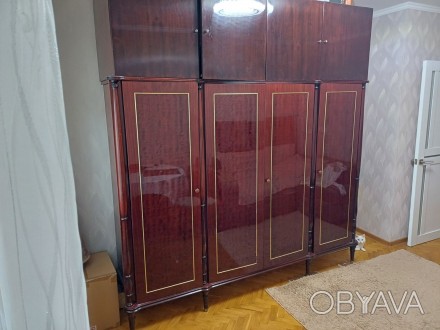 Шафа 4-ох дверна. . фото 1 Шафа 4-х дверна,стан як на фото.
Висота 240 см, ширина 230 см, глибина 65см
са. . фото 1