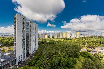 4х комнатная квартира Дарницкий бульвар 10А. Киев. фото 1 4х комнатная квартира Дарницкий бульвар 10А. Киев. фото 1