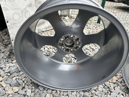Оригинальные кованные диски 22 радиус от Range Rover L405 или Range Rover Vogue. . фото 7 Оригинальные кованные диски 22 радиус от Range Rover L405
Или Range Rover Vogue. . фото 7