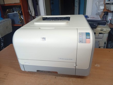 Лазерный принтер HP Color LaserJet CP1215. Київ. фото 1 Лазерный принтер HP Color LaserJet CP1215. Київ. фото 1