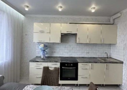Продам 1 комнатную с ремонтом в новом доме на Таирова. 56 Жемчужина. Одесса. фото 1 Продам 1 комнатную с ремонтом в новом доме на Таирова. 56 Жемчужина. Одесса. фото 1