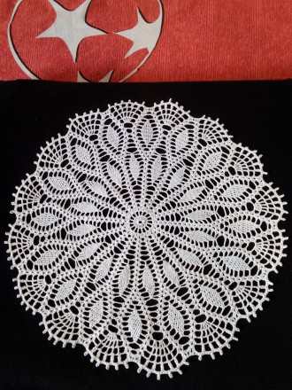 Салфетка Нежность Диаметр 80 см. Ручная работа. Связана крючком. Хлопок турецког. . фото 5