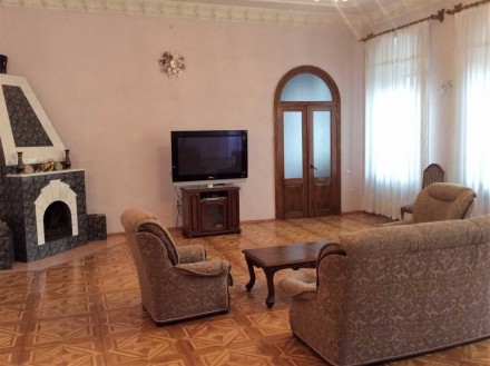 4-комнатная квартира, 200.00 кв.м. Одеса. фото 1 4-комнатная квартира, 200.00 кв.м. Одеса. фото 1
