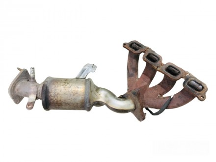 Коллектор выпускной с катализатором Cadillac ATS 13- 2.0T б/у. Одесса. фото 1