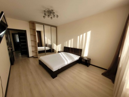2к метро Осокорки. Киев. фото 1 2к метро Осокорки. Киев. фото 1