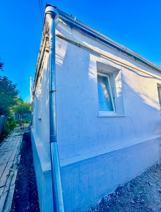 Продам часть дома метро Дворец спорта, 70 м2 , 4 сотки свой двор. Харьков. фото 1 Продам часть дома метро Дворец спорта, 70 м2 , 4 сотки свой двор. Харьков. фото 1