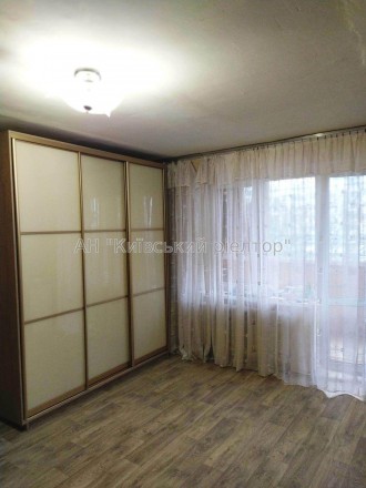 1-комнатная квартира, 40 м.кв.. Київ. фото 1 1-комнатная квартира, 40 м.кв.. Київ. фото 1