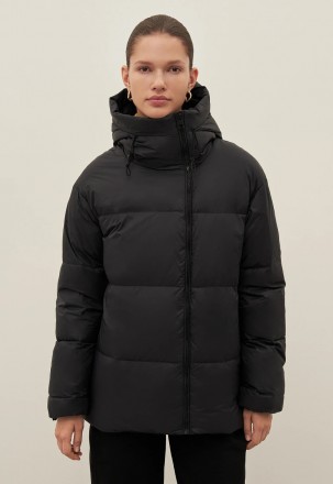 Короткий женский стеганый пуховик Finn Flare FAD11011-200 черный S. Киев. фото 1 Короткий женский стеганый пуховик Finn Flare FAD11011-200 черный S. Киев. фото 1