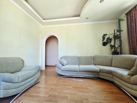 Продам 3 кім/кв з автономним опаленням вул.Незалежності/Титова. Дніпро. фото 1 Продам 3 кім/кв з автономним опаленням вул.Незалежності/Титова. Дніпро. фото 1
