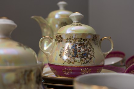 Сервиз 60-70х гг. производства Special Eisenberg Porcelain (GDR).

Сервиз на 6. . фото 6