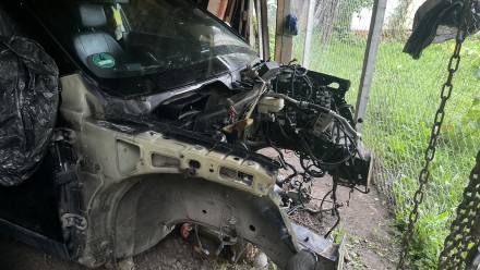 Продам Chevrolet Captiva 2.0д. кузов с100 на запчастини або цілком!. . фото 4 Продається автомобіль Chevrolet Captiva 2006 року, двигун 2.0 дизель, МКПП, на з. . фото 4