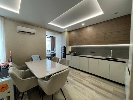 Продам 3-к квартиру в ЖК Хмельницкий/пр. Слобожанский/Косиора/Тверская. Дніпро. фото 1 Продам 3-к квартиру в ЖК Хмельницкий/пр. Слобожанский/Косиора/Тверская. Дніпро. фото 1