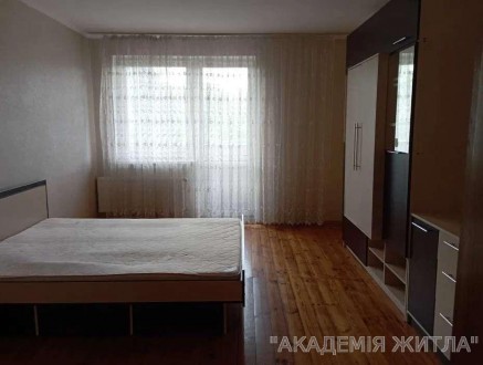 3-комнатная квартира, 105 м.кв.. Київ. фото 1 3-комнатная квартира, 105 м.кв.. Київ. фото 1