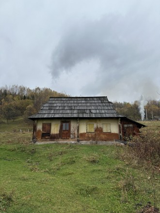 Продається старий будинок в с. Яворів (Карпати, Прикарпаття, Косів). Яворів. фото 1 Продається старий будинок в с. Яворів (Карпати, Прикарпаття, Косів). Яворів. фото 1