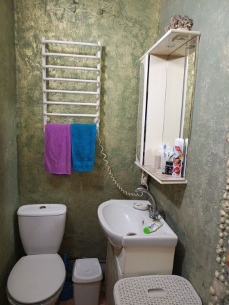 Продам будинок-квартиру у Бучі. Буча. фото 11 Продам 3 кімнатний будинок загальною площею 50,5 м кв на два виходи у Бучі , рай. Буча. фото 11