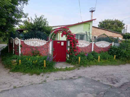 Продам будинок-квартиру у Бучі. Буча. фото 2 Продам 3 кімнатний будинок загальною площею 50,5 м кв на два виходи у Бучі , рай. Буча. фото 2