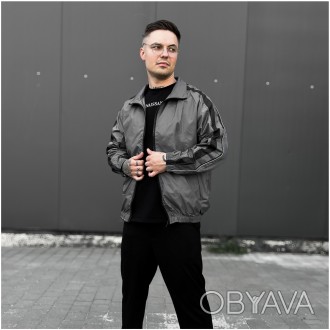 Мужская ветровка легкая спортивная куртка с лампасами и кант на весну/осень SANE