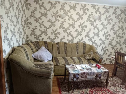 4-комнатная квартира, 80 кв.м. Кременчук. фото 1 4-комнатная квартира, 80 кв.м. Кременчук. фото 1