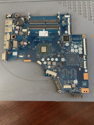 Материнская плата LA-E841P с процессором AMD A9-9220. Харьков. фото 1 Материнская плата LA-E841P с процессором AMD A9-9220. Харьков. фото 1