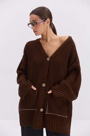 Женский вязаный кардиган oversize с карманами шоколадный. Ананьев. фото 1 Женский вязаный кардиган oversize с карманами шоколадный. Ананьев. фото 1