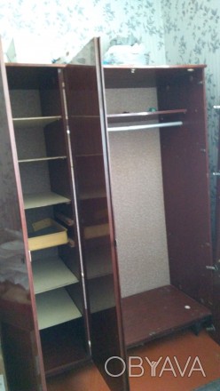 Продам шкаф трьохдверний полірований м.Золотоноша