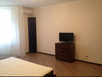 Видова простора 1 к.кв. 57 м2, Княжий Затон 9, метро Позняки, Осокорки. Київ. фото 1 Видова простора 1 к.кв. 57 м2, Княжий Затон 9, метро Позняки, Осокорки. Київ. фото 1