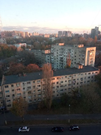 Продам 2 комн квартиру на Среднефонтанской рядом с парком. Одесса. фото 1 Продам 2 комн квартиру на Среднефонтанской рядом с парком. Одесса. фото 1
