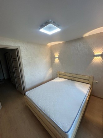 Продам квартиру с евроремонтом, район каравана, левый берег. Дніпро. фото 1 Продам квартиру с евроремонтом, район каравана, левый берег. Дніпро. фото 1