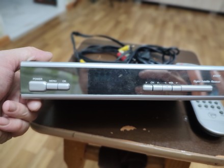 Спутниковый ресивер Orton 4100C. Ніжинське. фото 1 Спутниковый ресивер Orton 4100C. Ніжинське. фото 1
