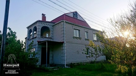 Продам большой дом в Центре Шкаровки.. Шкаровка. фото 1 Продам большой дом в Центре Шкаровки.. Шкаровка. фото 1