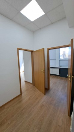 БІЗНЕС ЦЕНТР " ARMARIS "



Є ГЕНЕРАТОР ТА УКРИТТЯ!



Сучасний офіс у Б. . фото 13