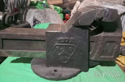 Тиски слесарные СССР