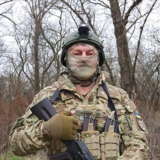 Київ. В міру роздолбай. Маю роботу та службу в ППО. 
Будемо разом, якщо ти завж. . фото 5