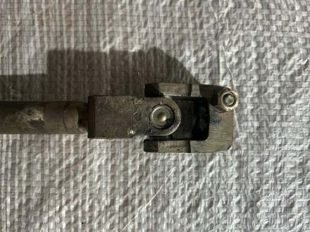 Карданчик рульової колонки, нижня частина VW Т4 701422751C VAG Фольксваген Транс. Одесса. фото 1 Карданчик рульової колонки, нижня частина VW Т4 701422751C VAG Фольксваген Транс. Одесса. фото 1