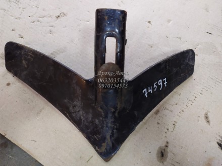 Лапа культиватора КПС 5.5 (350 мм)служит для подрезки сорняков и измельчения пла. Харьков. фото 1