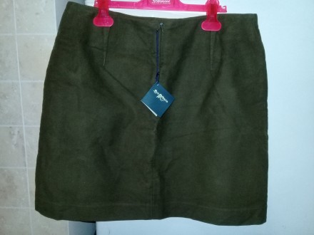 Новая юбочка - мини темно-оливкового цвета из 100% котона, с подкладкой. Покупал. . фото 3