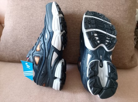 Кроссовки мужские Adidas Raf Simons Ozweego. Киев. фото 1 Кроссовки мужские Adidas Raf Simons Ozweego. Киев. фото 1