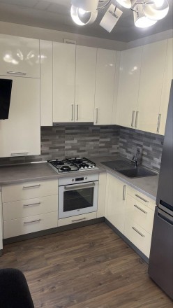 1-комнатная квартира, 38.9 м.кв.. Николаев. фото 1