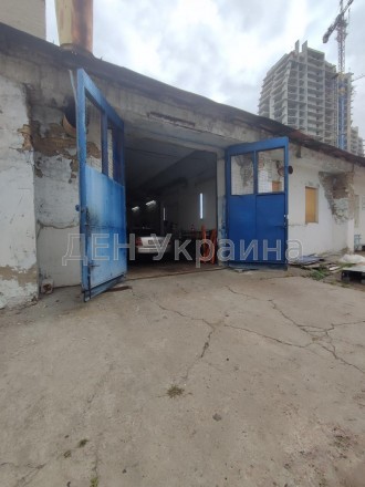 СТО, АЗС, Шиномонтаж, 400 м.кв.. Киев. фото 1