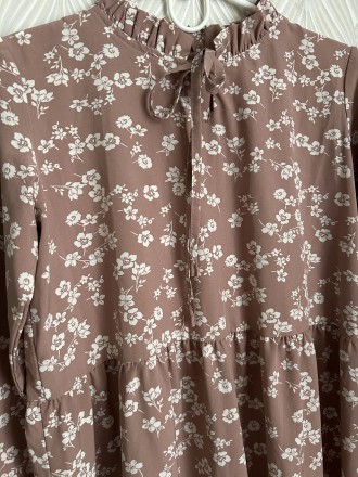 Продам сукню в дуже гарному стані . . фото 6