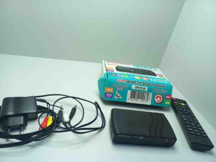 Супутникове телебачення ТБ-ресивер DVB-T2 Б/У World Vision T624D3. Київ. фото 1