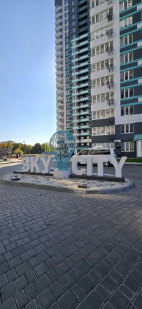 Велика квартира для родини в ЖК Скай Сіті, поруч Сіті Центр, парк Горького, можливо під постанови. Одесса. фото 1