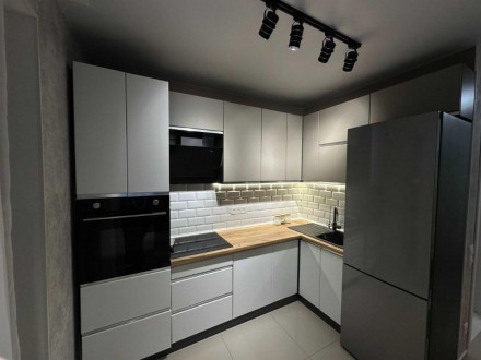 2511-ЕЛ Продам 3к квартиру 78м² в новострое ЖК Гидропарк. Харьков. фото 1