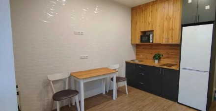 1 комнатная квартира студия на ул Профсоюзная 5. Киев. фото 1