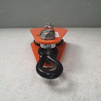 Блок монтажный с ушком
Внимание! Комиссионный товар. Уточняйте наличие и комплек. . фото 4