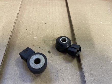 Датчик детонации Opel Astra Vectra Zafira 55353316 z18xer