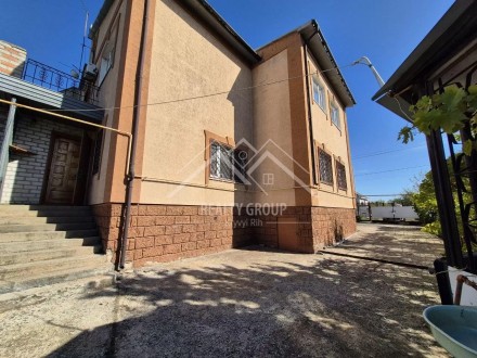 Продаж будинку для великої родини з додатковою ділянкою с. Новоіванівка. Кривий Ріг. фото 1