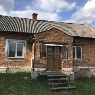 Продається одно поверховий будинок в селі : Сенів -Бібрська. Сенів. фото 1