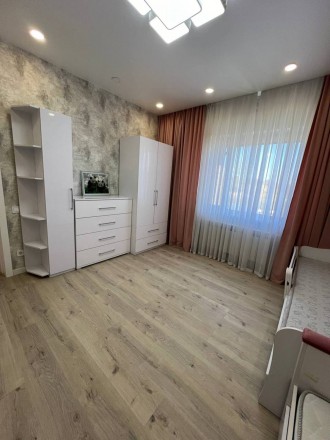 Продаж сучасного будинку з басейном у с. Гатне &mdash; всього 5 хв до Києва! 
 
Загаль. . фото 10