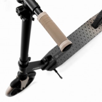 Шукаєте самокат, який задовольнить очікування любителів активного способу життя,. . фото 8